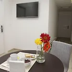 Maison Maneli 4* Rom