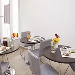 Maison Maneli Gæstehus