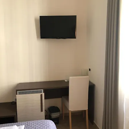 Konukevi Maison Maneli 4*