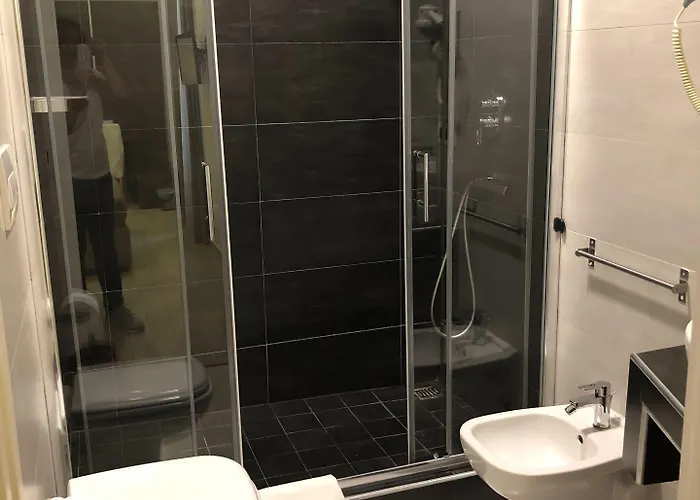 Maison Maneli 4*