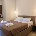 Maison Maneli 4*