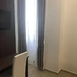 Πανσιόν Maison Maneli 4*