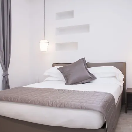 Affittacamere Maison Maneli 4*