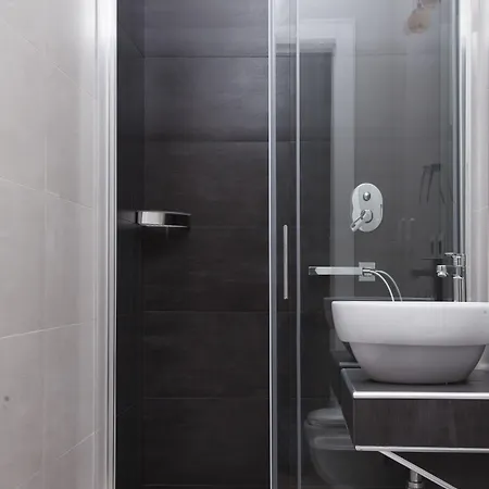 Affittacamere Maison Maneli 4*