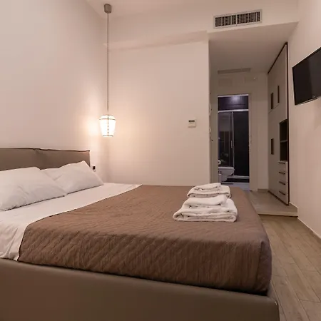 Maison Maneli Affittacamere Roma